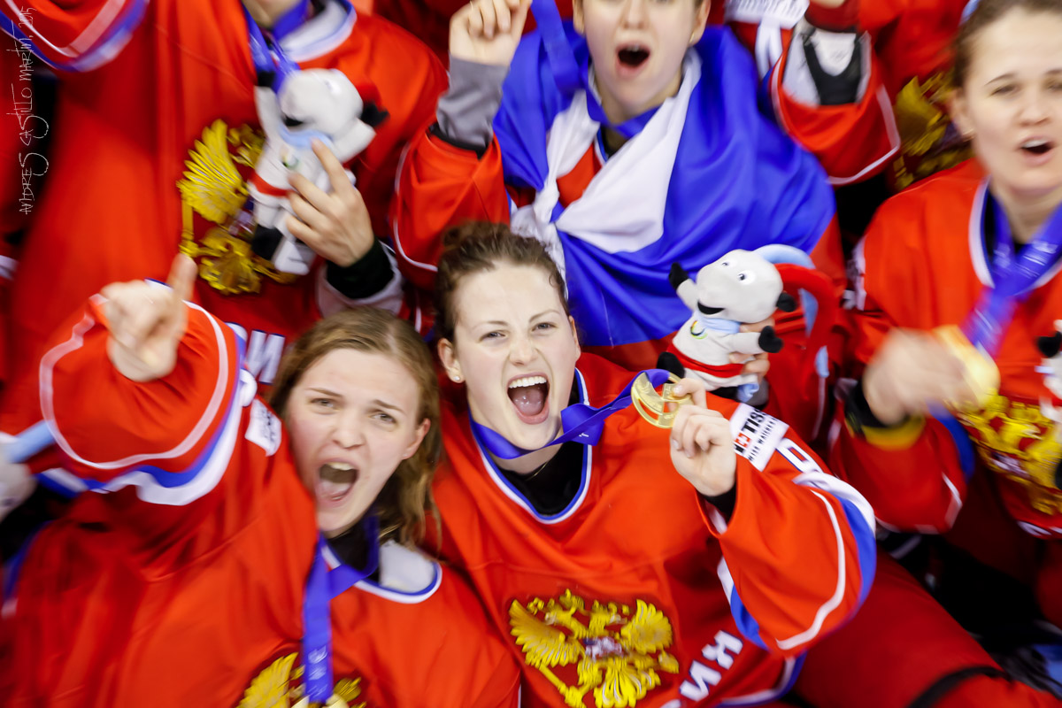 Rusia gana la final femenina de hockey hielo