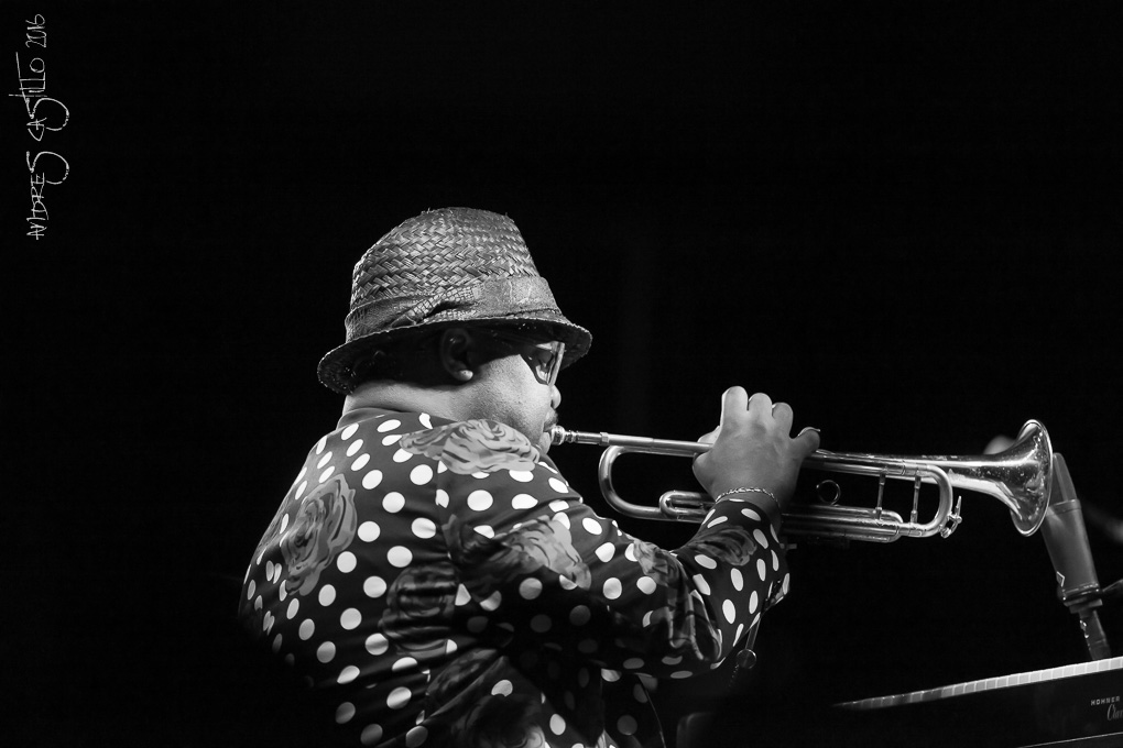 El trompetista Nicholas Payton durante su actuación en Almuñécar